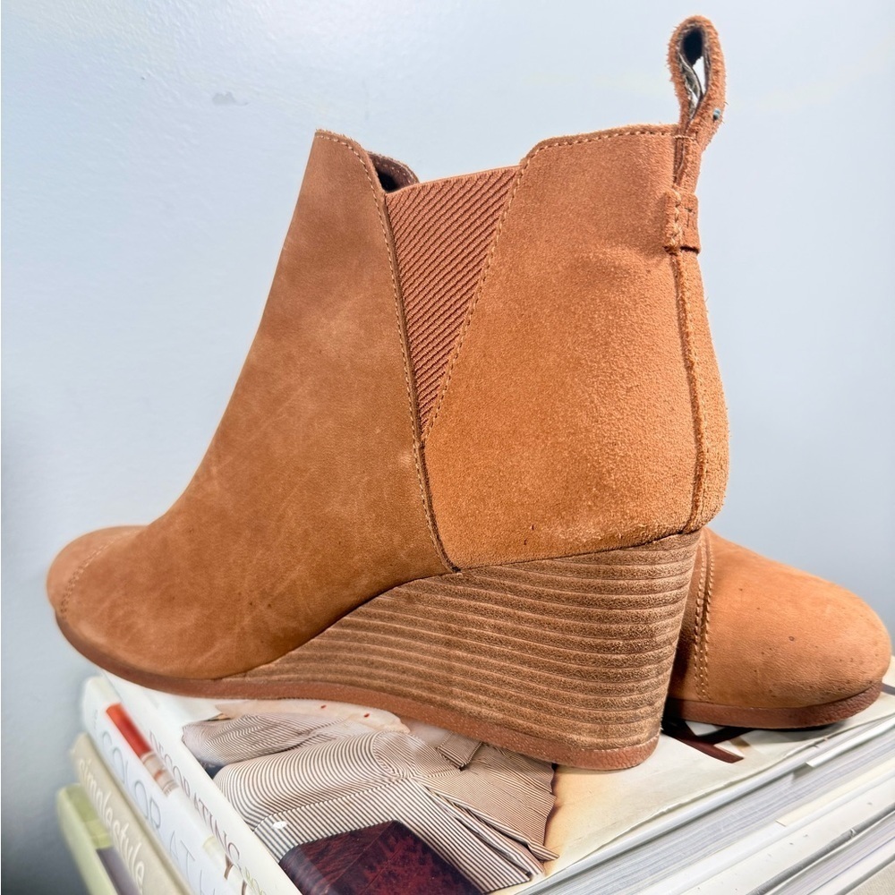 Tom’s Women's Tan Suede Ankle Boots Size 10 - Picture 6 of 14
